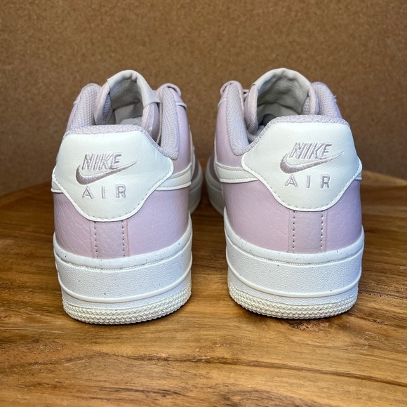 Nike
Air Force 1 07 SE
Brand new - Picture 4 of 7